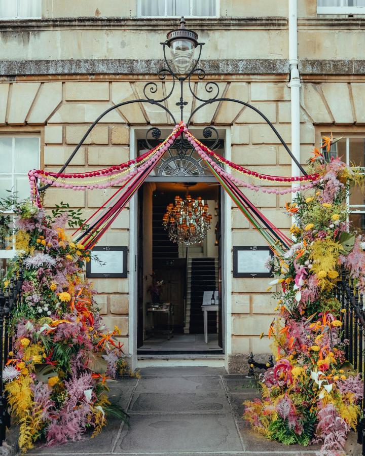 No 15 By Guesthouse, Bath Zewnętrze zdjęcie The entrance to the restaurant in 2019