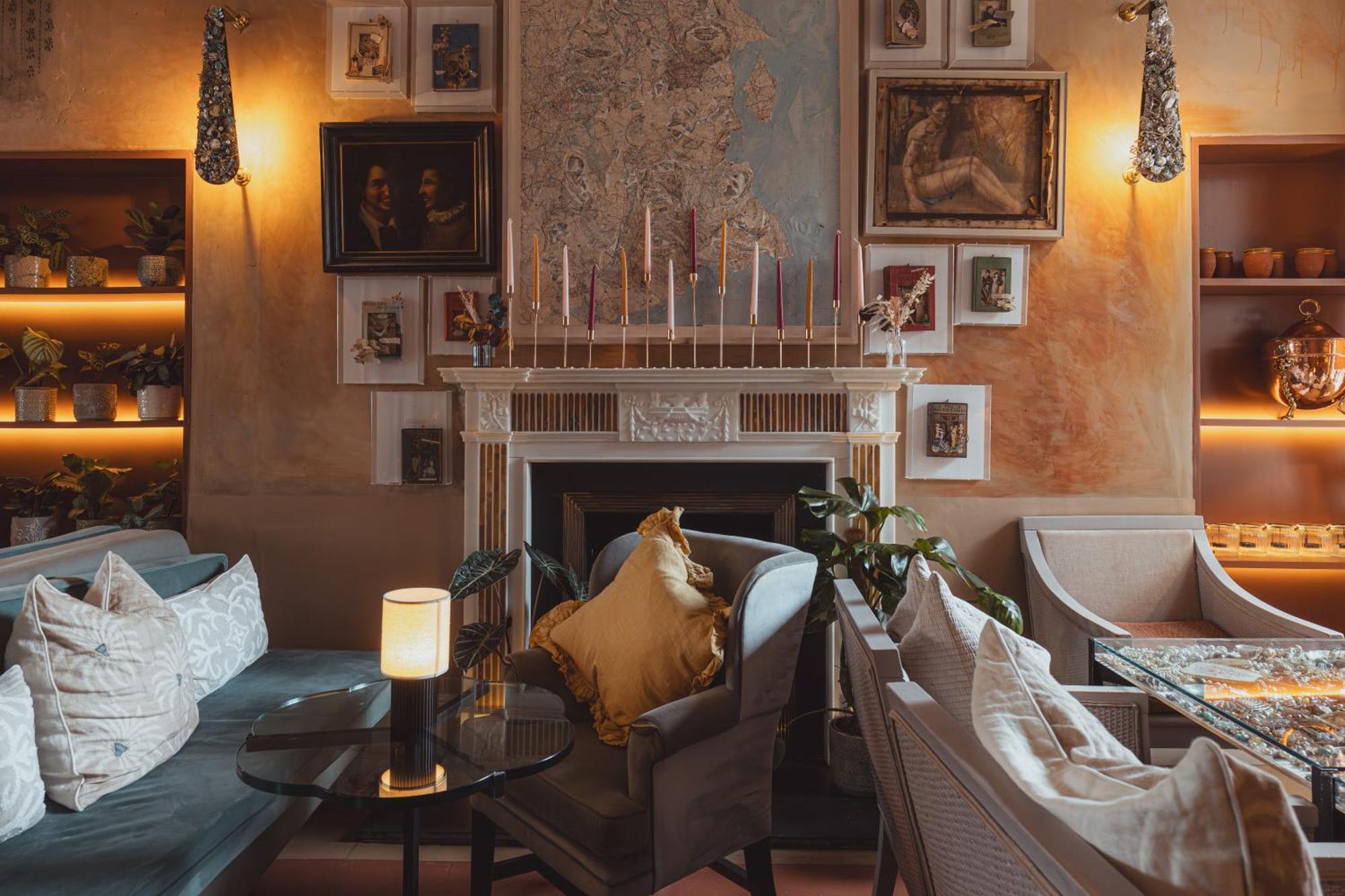 No 15 By Guesthouse, Bath Zewnętrze zdjęcie The Drawing Room at The Ivy, St John's Wood